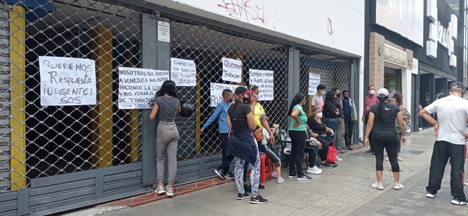 En este momento estás viendo Trabajadores informales protestan en Caracas